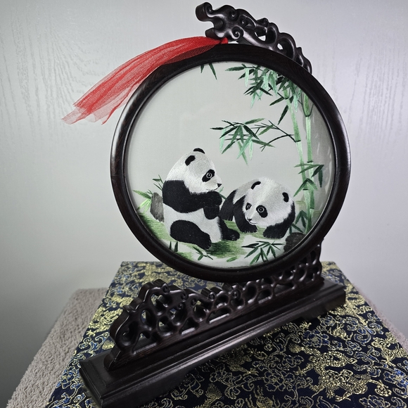 Decorative Panda Embroidery with Stand